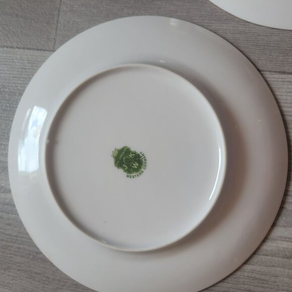 Set Of 2 Western Germany Bird Motif Decorative Plates With Gold Rim - Picture 5 of 8